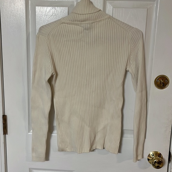 Gap maternity turtleneck ribbed sweater size small - Picture 2 of 5